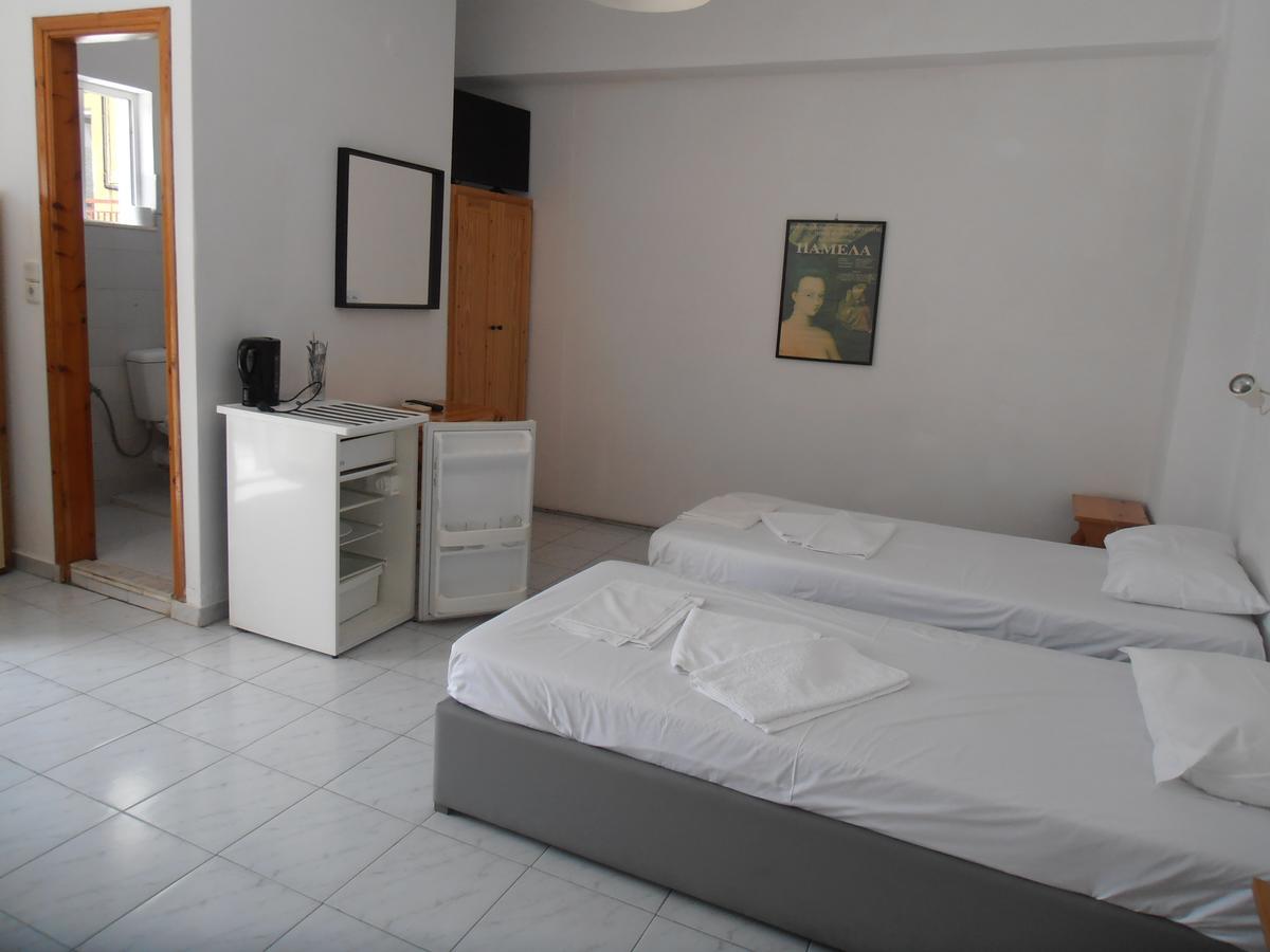 Diana Rooms Chania  Bagian luar foto